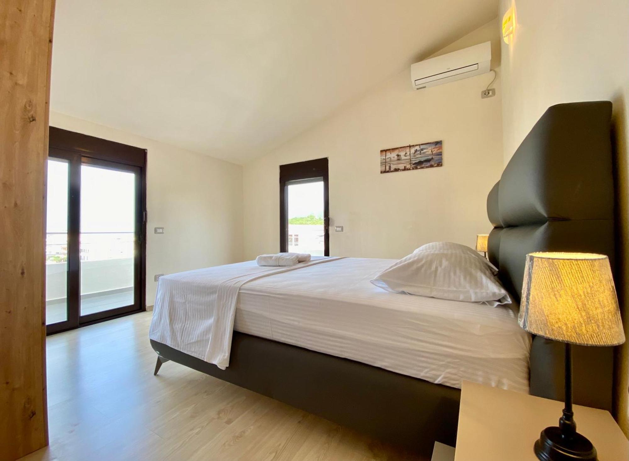 Fimi Apartments Ulcinj Buitenkant foto