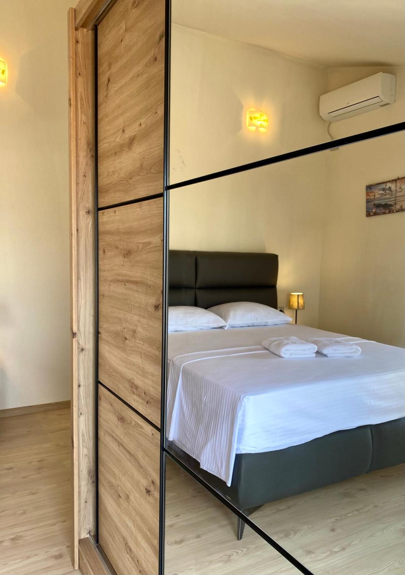 Fimi Apartments Ulcinj Buitenkant foto