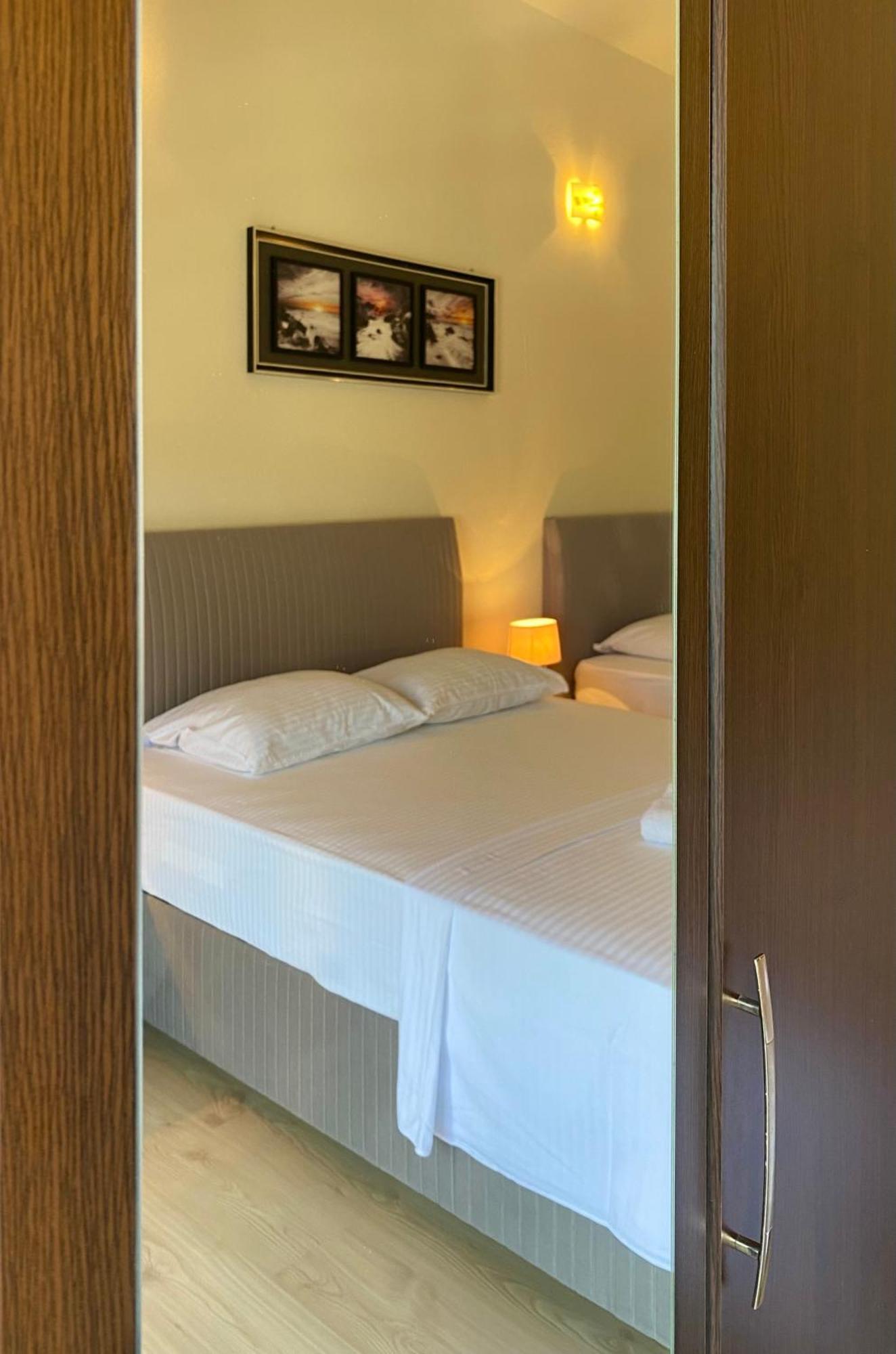 Fimi Apartments Ulcinj Buitenkant foto